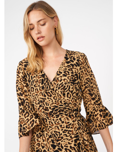 Robe courte cache-coeur à manches 3/4