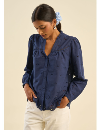 Chemise ample détails romantiques