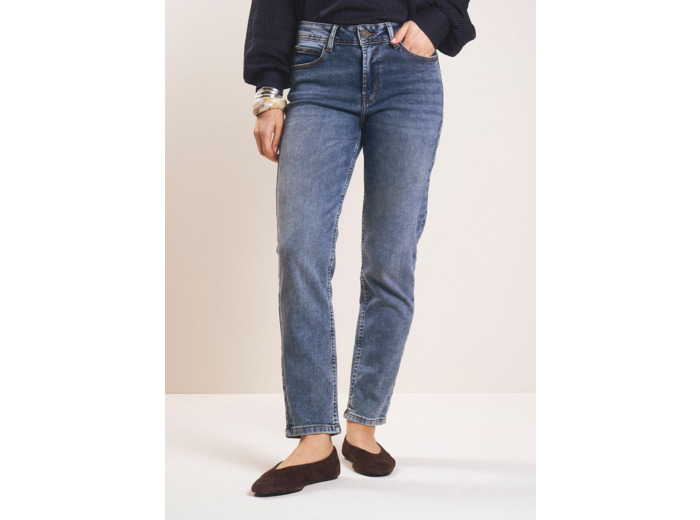 Jean boyfriend à cinq poches