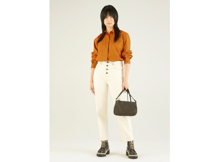 Chemise henne