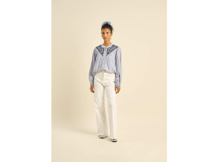 Jean flare à taille haute