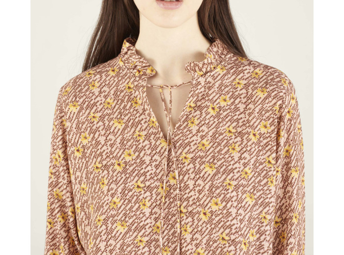 Blouse rose blossom