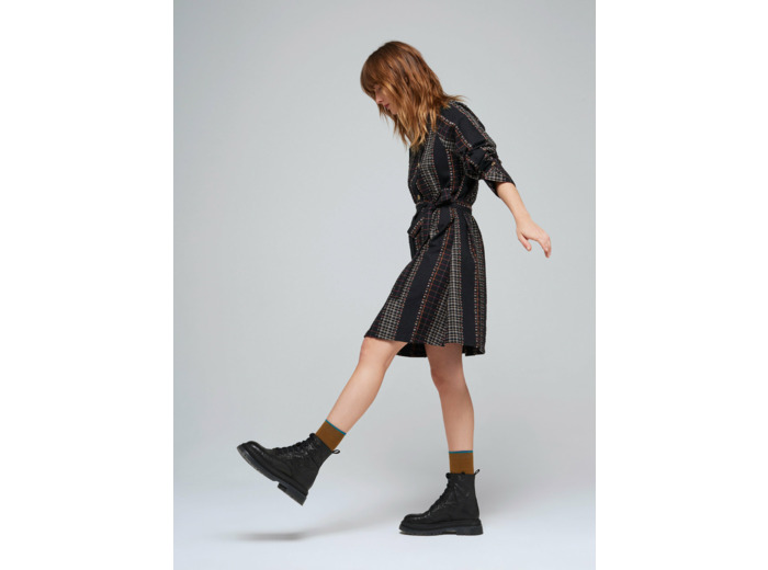 Robe noir multicolore