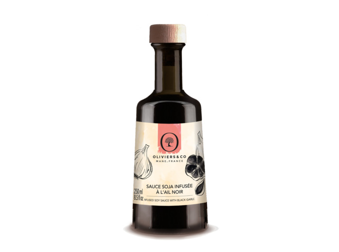 Sauce soja infusée à l'ail noir