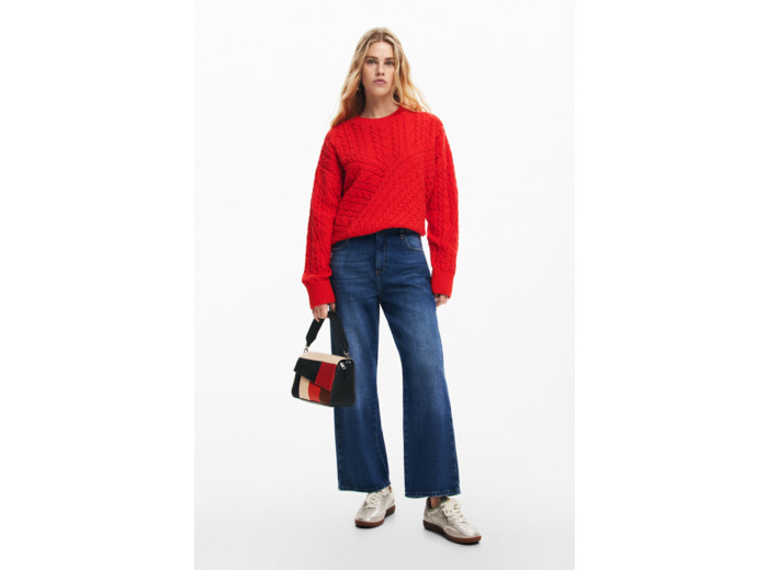 Thin Gauge Pullover
