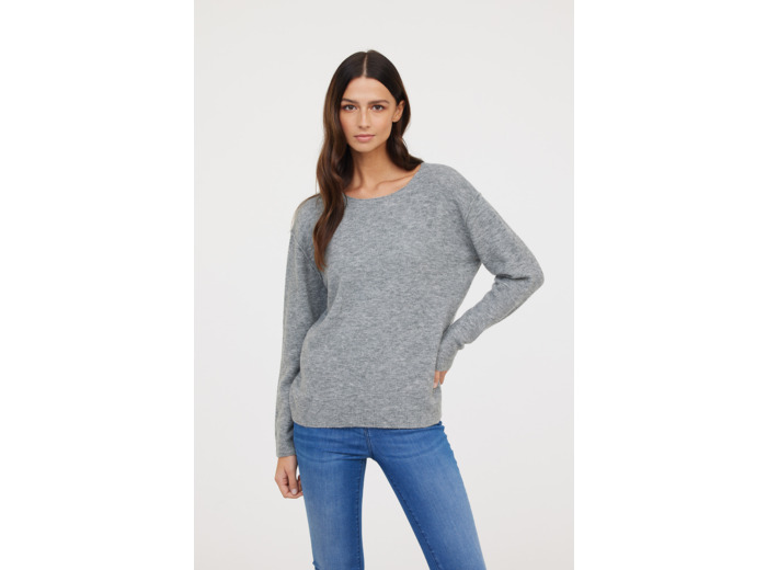 Pull tout doux effet boule avec encolure bateau