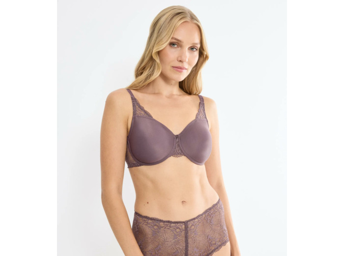 Soutien-gorge avec armatures minimizer