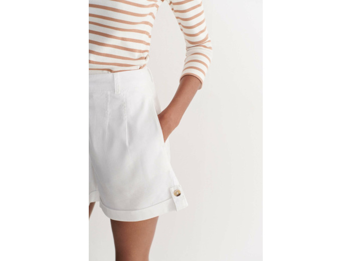 Short castino casual