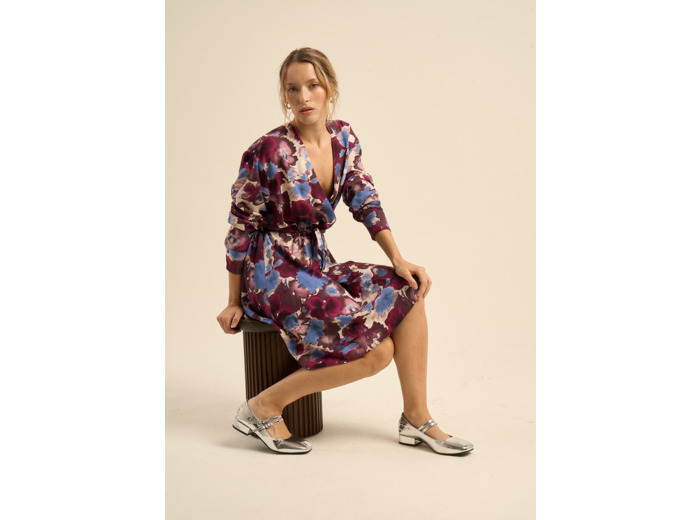 Robe imprimée à col V