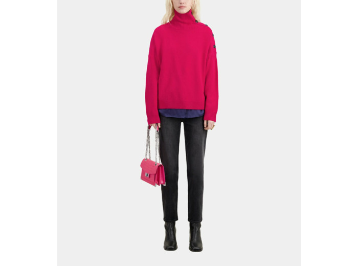 Pull Col Cheminee Et Patte Boutonnee cherry