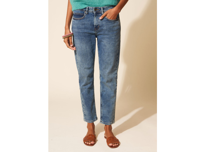 Jean boyfriend à cinq poches