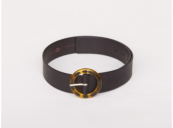 Ceinture cuir lisse avec boucle ronde façon écaille