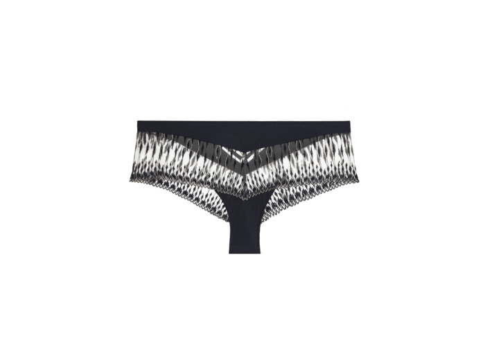 Shorty Voodoo Kiss