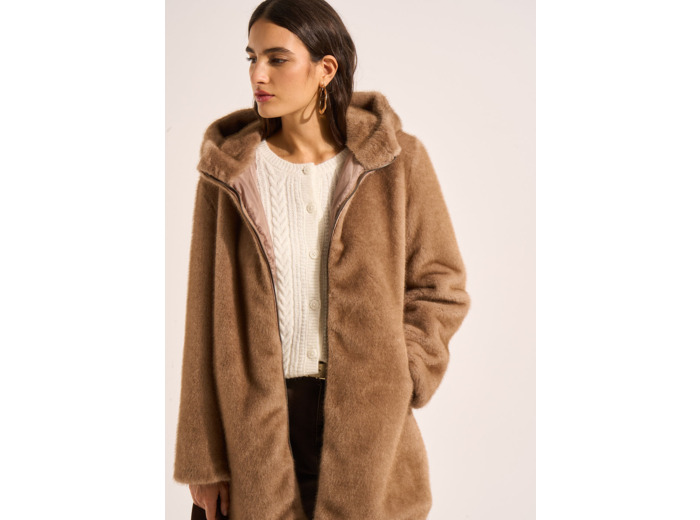 Manteau fausse fourrure à capuche