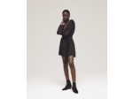 Robe courte a manches longues decollete v incruste de dentelles black