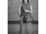 Sac à main moyen modèle Romy en cuir grainé et lisse