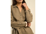Robe chemise ceinturée à manches ajustables