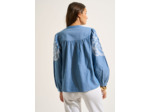 Chemise en chambray brodée