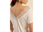 T-shirt, décolleté dos avec broderie