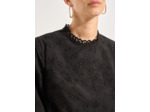 Blouse brodée col montant