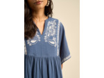 Robe courte détails broderies