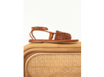 Sandales plates cuir