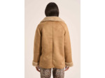 Manteau façon peau retournée