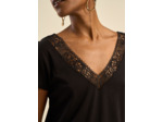 T-shirt, décolleté dos avec broderie