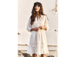 Robe courte détails broderies