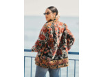 Manteau fausse fourrure imprimée à motifs avec col cygne