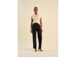 Pantalon effet pont à boutons dorés