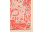 Foulard aux motifs floraux