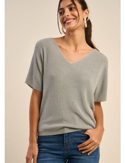 Pull col V manches courtes avec détails fils lurex