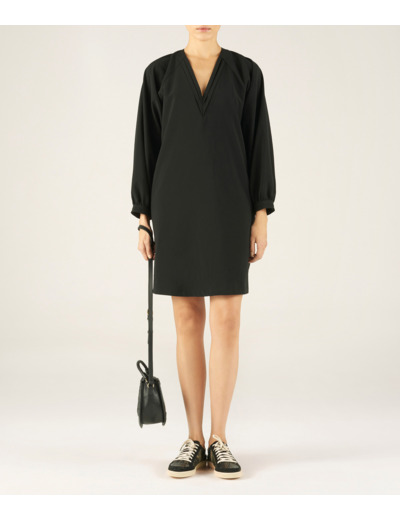 Robe noir