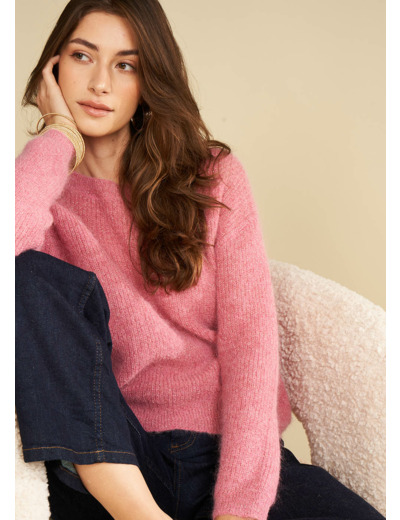 Pull col rond à détails brillants