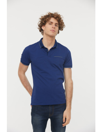 Polo manches courtes en coton piqué détail col et poche poitrine
