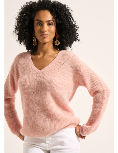 Pull à col V en mohairs et Alpaga