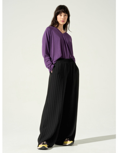 T-shirt violet