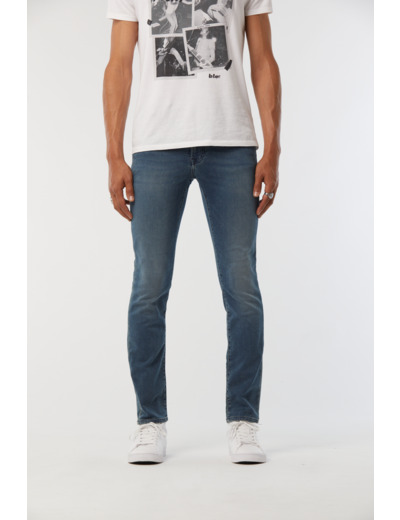Denim slim fit, jambe ajustée, taille medium