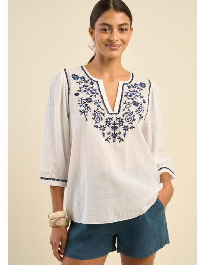Blouse brodée