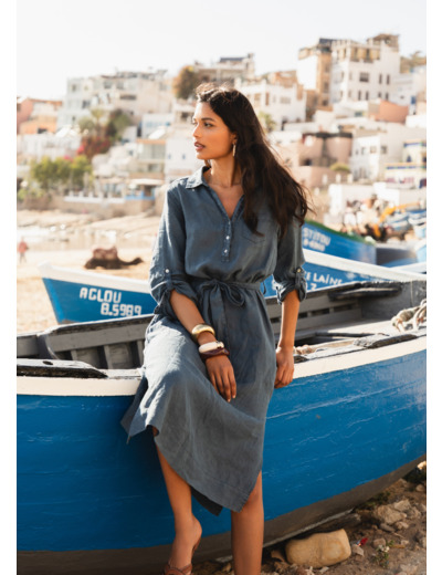Robe chemise ceinturée à manches ajustables