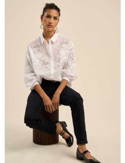 Chemise détails broderies ton sur ton