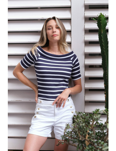 Short avec boutons dorés Treddia