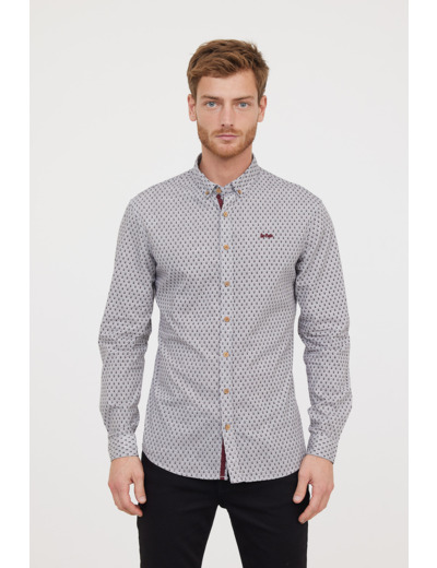 Chemise allover, piping et broderie poitrine