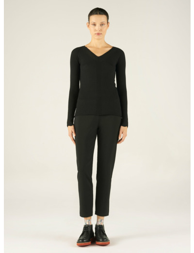 Pull noir