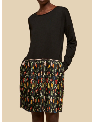 Robe noir multicolore