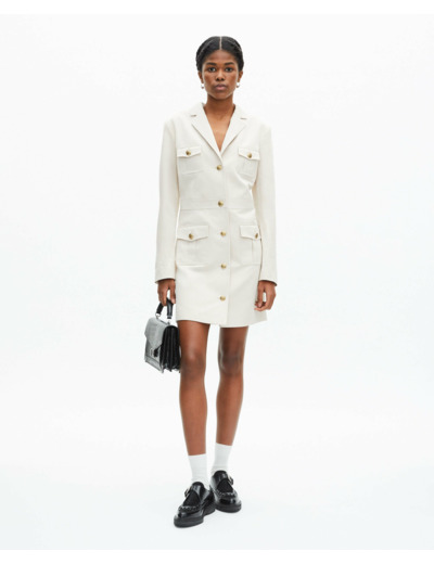 Robe style militaire avec poches plaquees beige