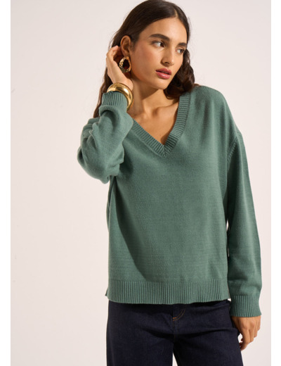 Pull carré col V