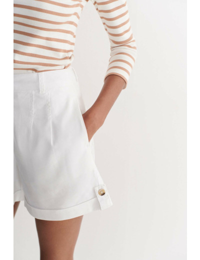 Short castino casual