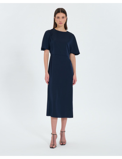 Robe satinée nocturne